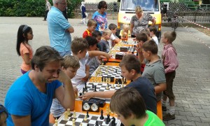 Teilweise waren doppelt soviele Kinder bei uns als überhaupt spielen können.